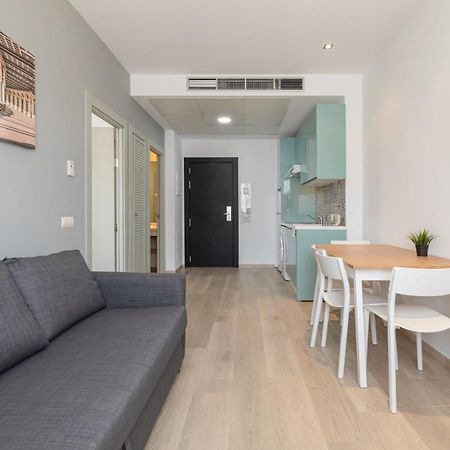 Apartment With Free Parking And Pool Bormujos Extérieur photo