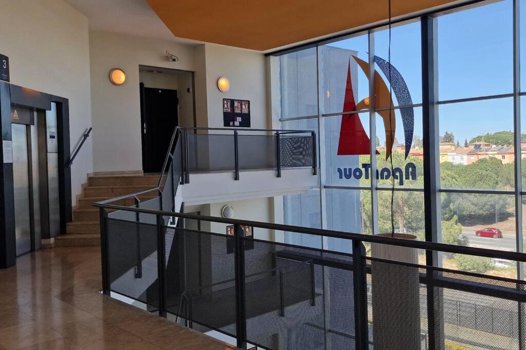Apartment With Free Parking And Pool Bormujos Extérieur photo