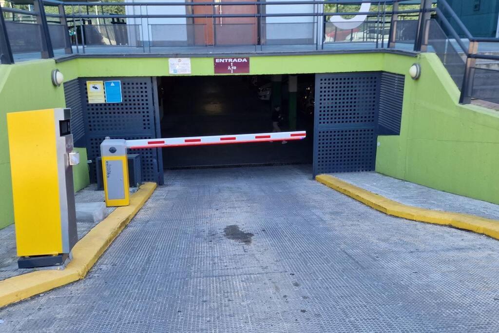 Apartment With Free Parking And Pool Bormujos Extérieur photo