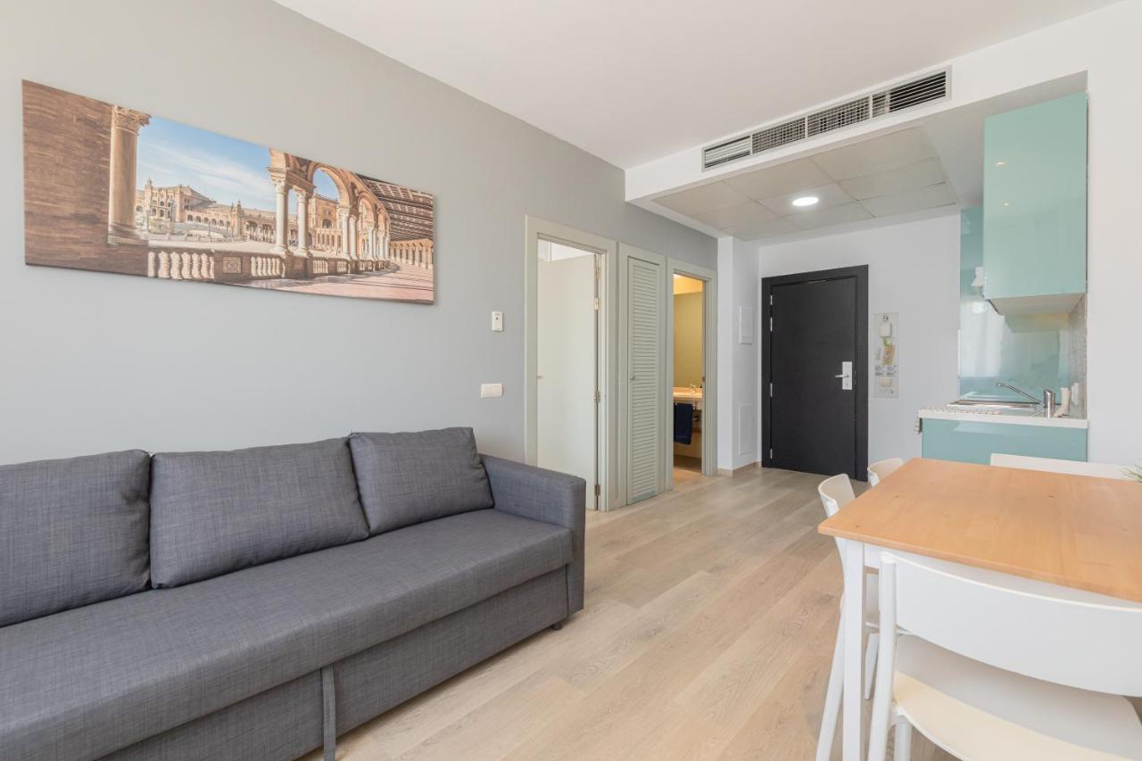 Apartment With Free Parking And Pool Bormujos Extérieur photo